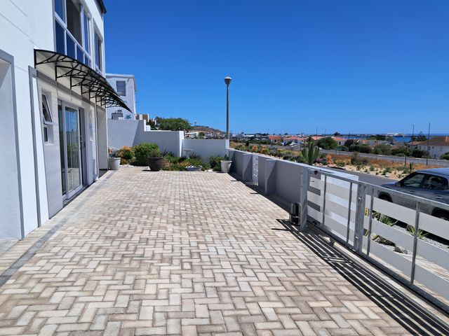 1 Bedroom Property for Sale in Britannica Heights Western Cape